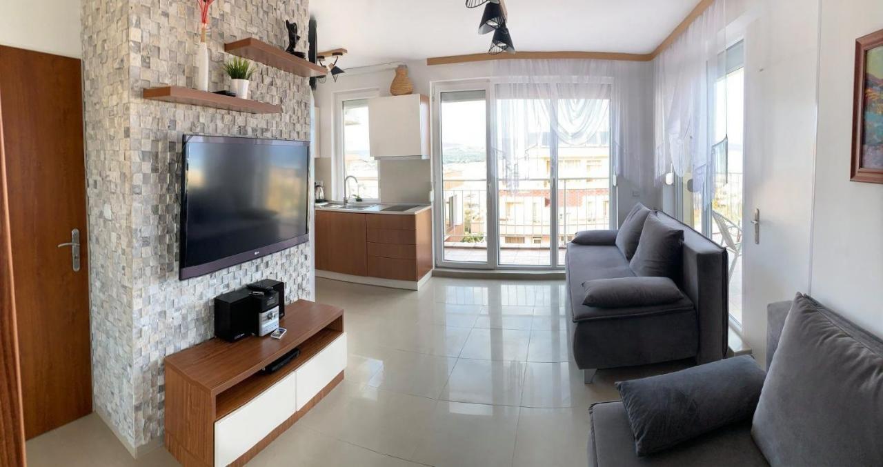 Appartement Golden View Przy Samym Morzu Plazy à Primorsko Extérieur photo